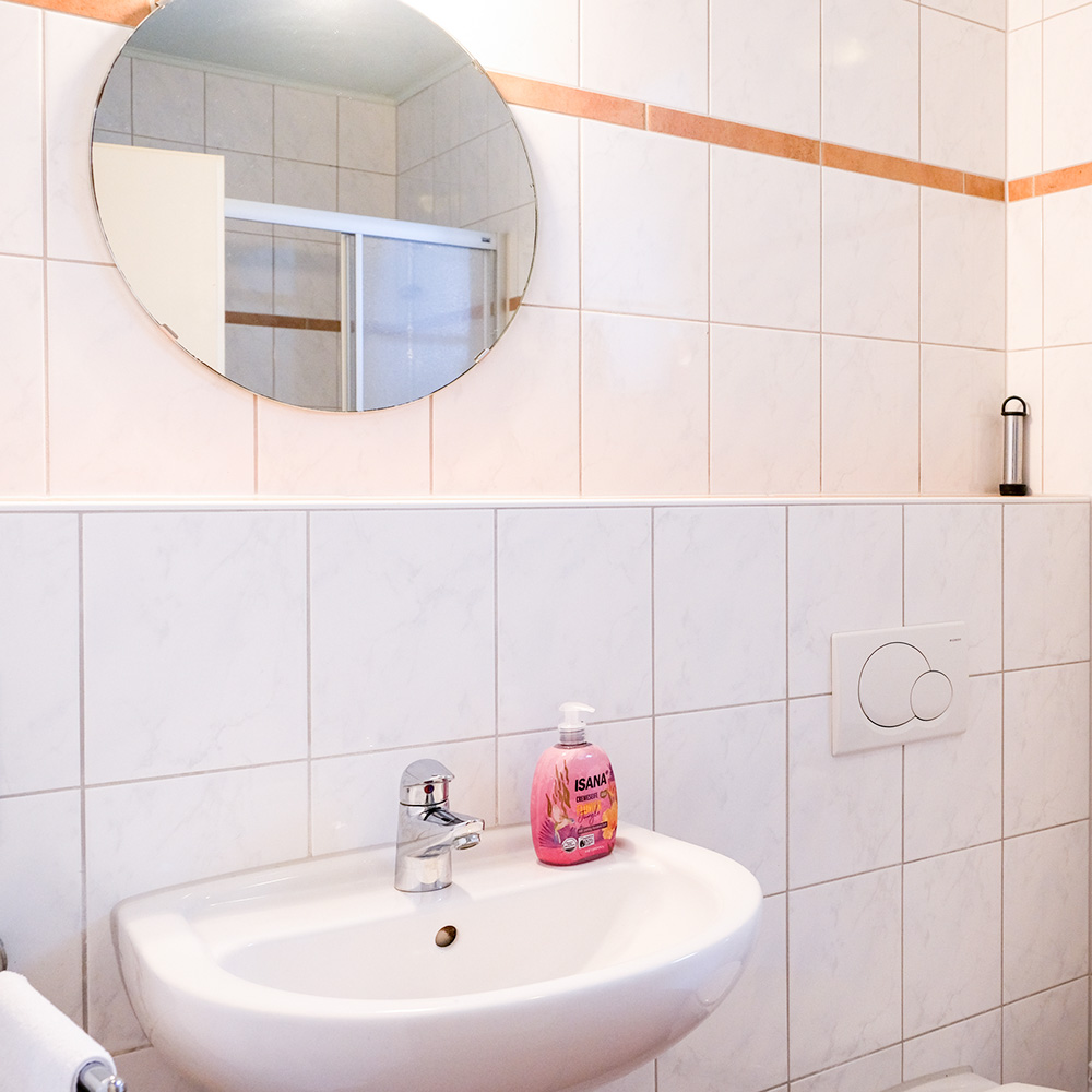 Doppelzimmer_PensionHorst_03